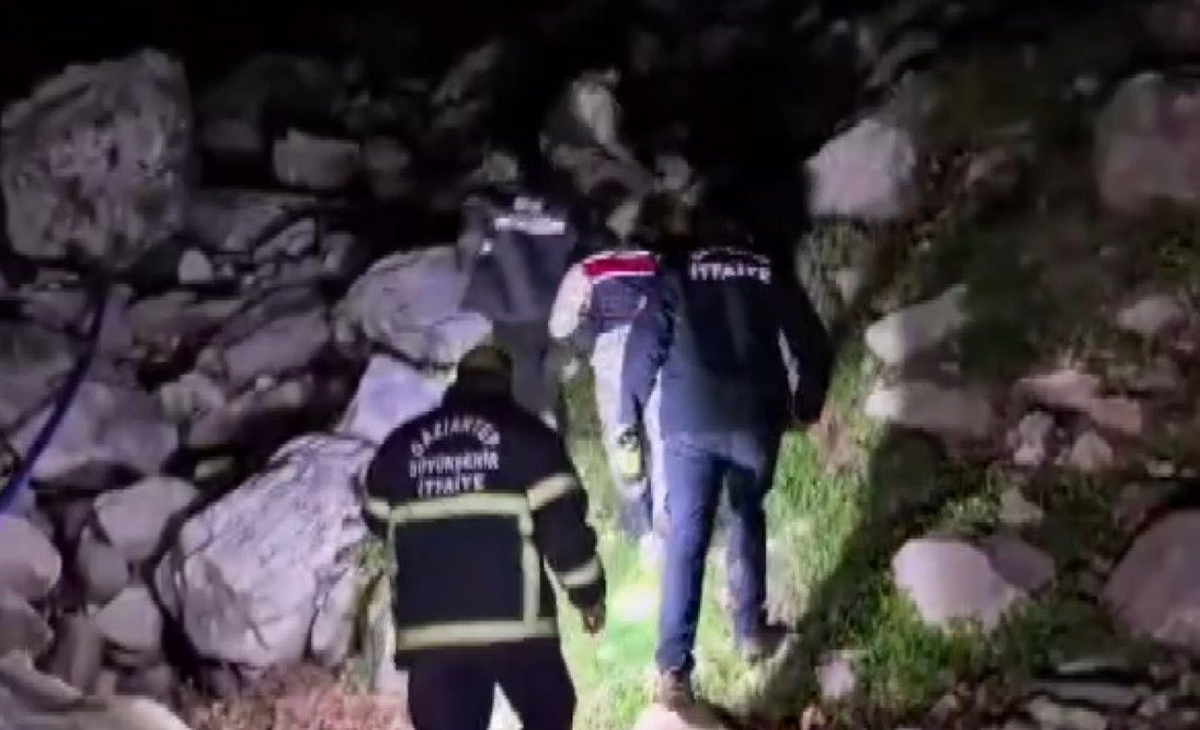 Ot Toplarken Mahsur Kalan Vatandaş İçin Ekipler Düğmeye Bastı