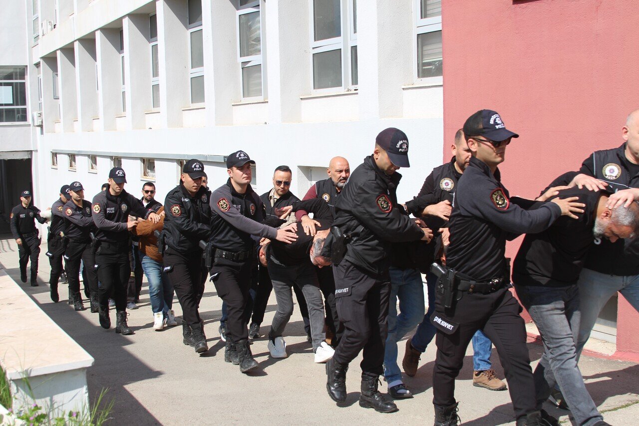 "Afiyet olsun" kamuflajı pes dedirtti