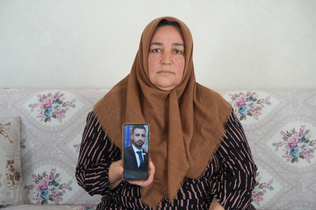 Acılı Anne İsyan Etti: “Oğlumu Tuzakla Çağırdılar”