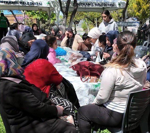 ŞEHİTKAMİL’DE KÜLTÜR GEZİLERİ BAŞLADI