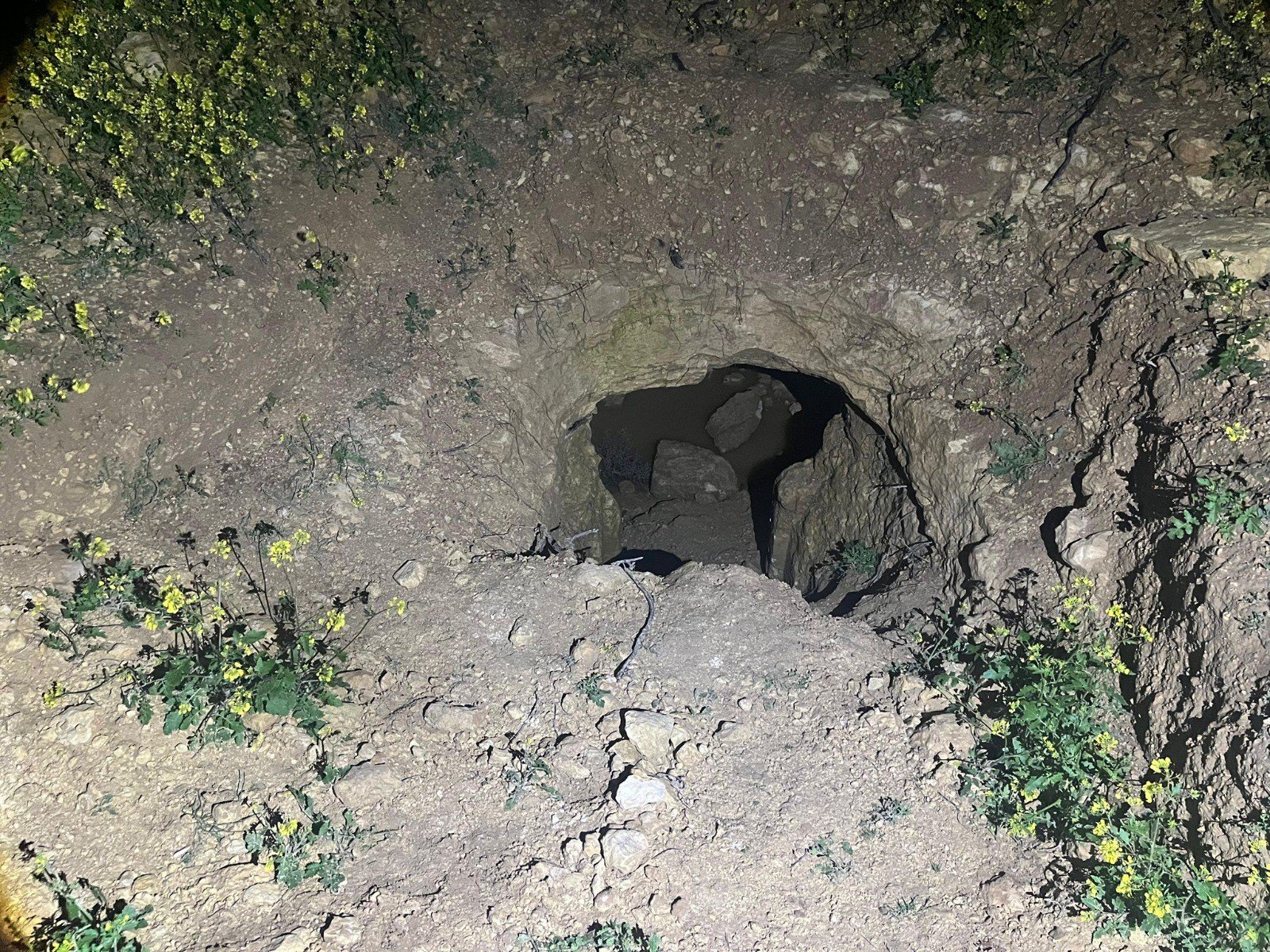 Gaziantep'te kaçak kazı yapan 2 şahsı jandarma yakaladı