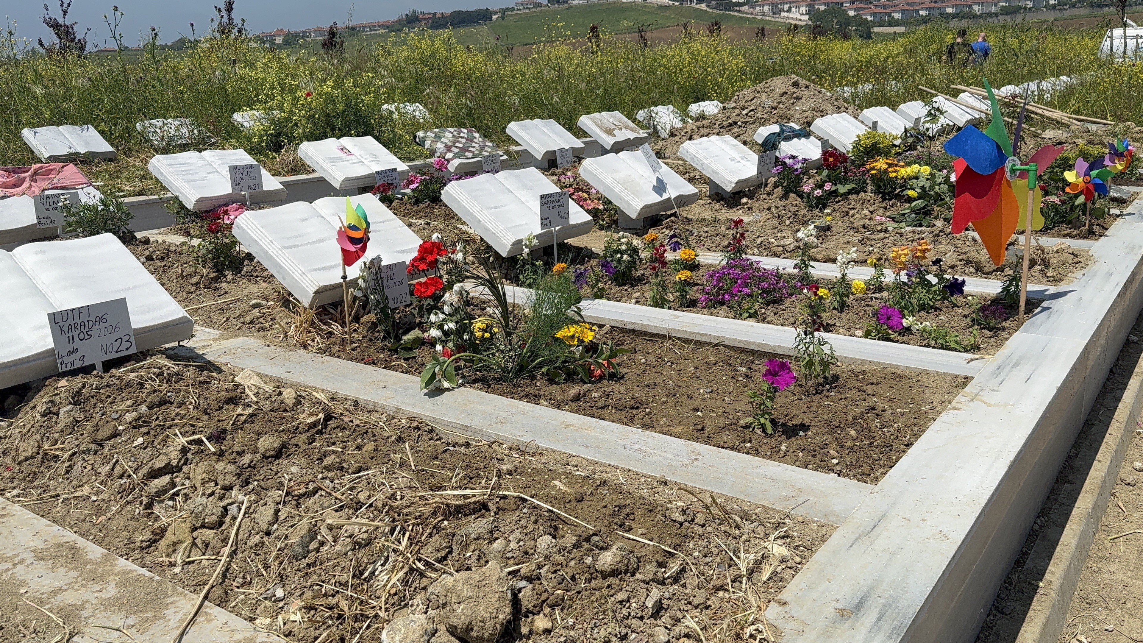 16 yaşındaki çocuk bıçaklı kavgada hayatını kaybetti