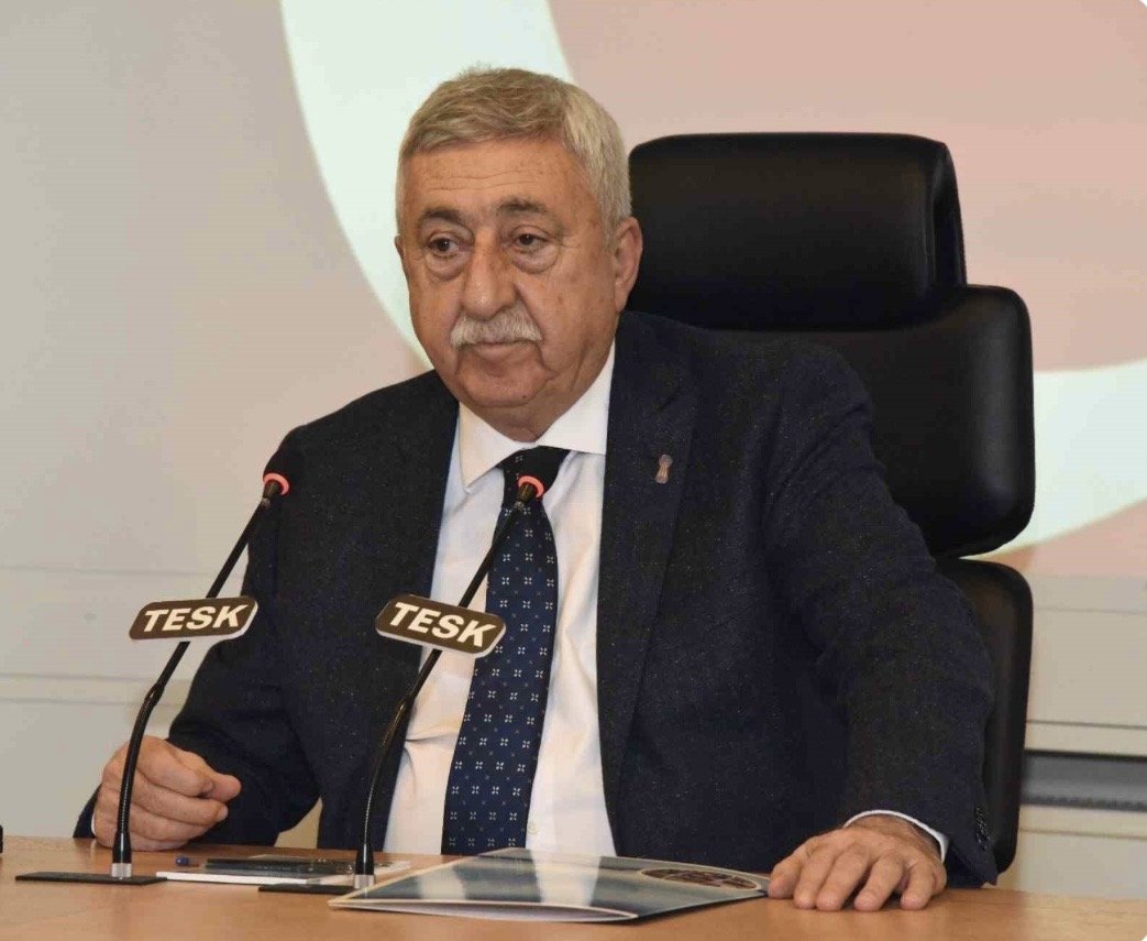 Palandöken:"Yüksek nakit dolaşımı sahte para riskini artırıyor"