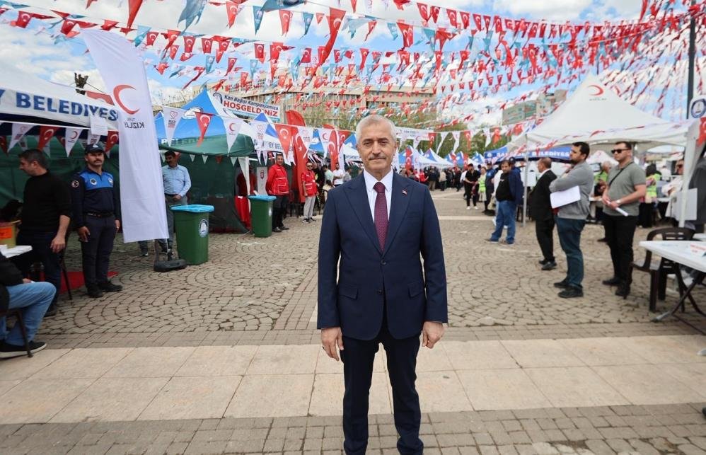 43 kişiyle başlayan kan bağışı kampanyası binlere ulaştı