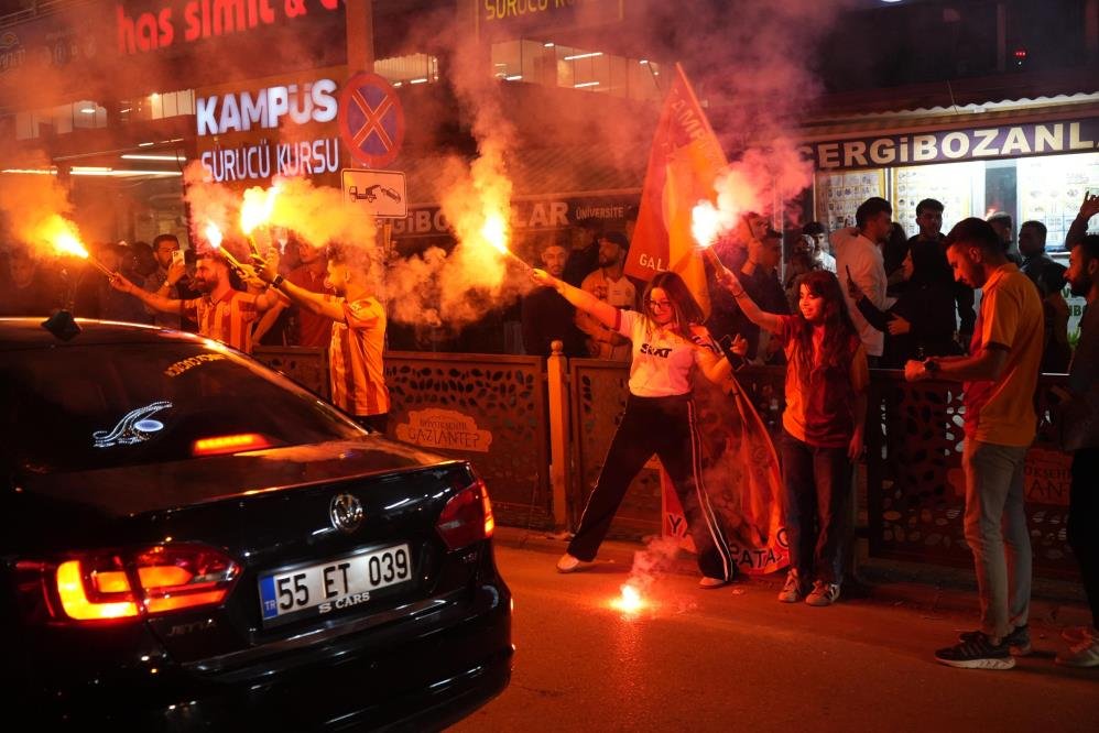 Gaziantep'te Galatasaray'ın 26. şampiyonluğu kutlandı