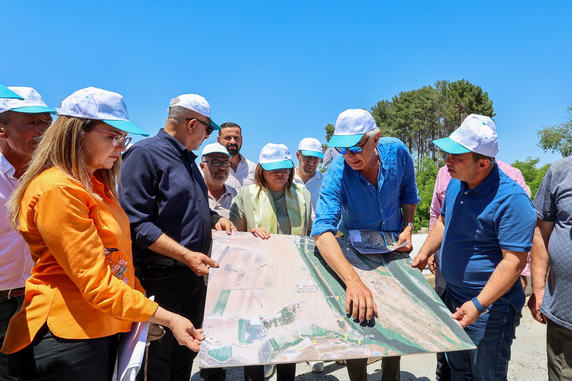 Başkan Şahi̇n, Karkamiş Kuş Gözlem Noktasi’nda Yürütülen Çalişmalari İnceledi̇ (3)