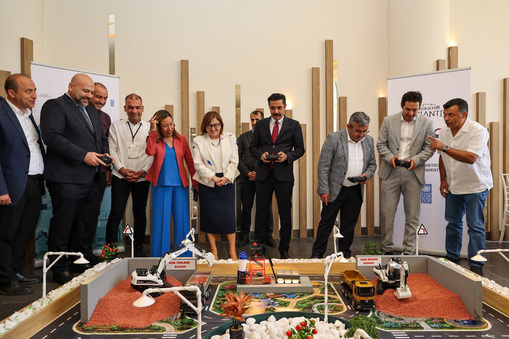 Gazi̇antep Büyükşehi̇r’den Türki̇ye’ye Model Şeffaflik Uygulamasi! (1)