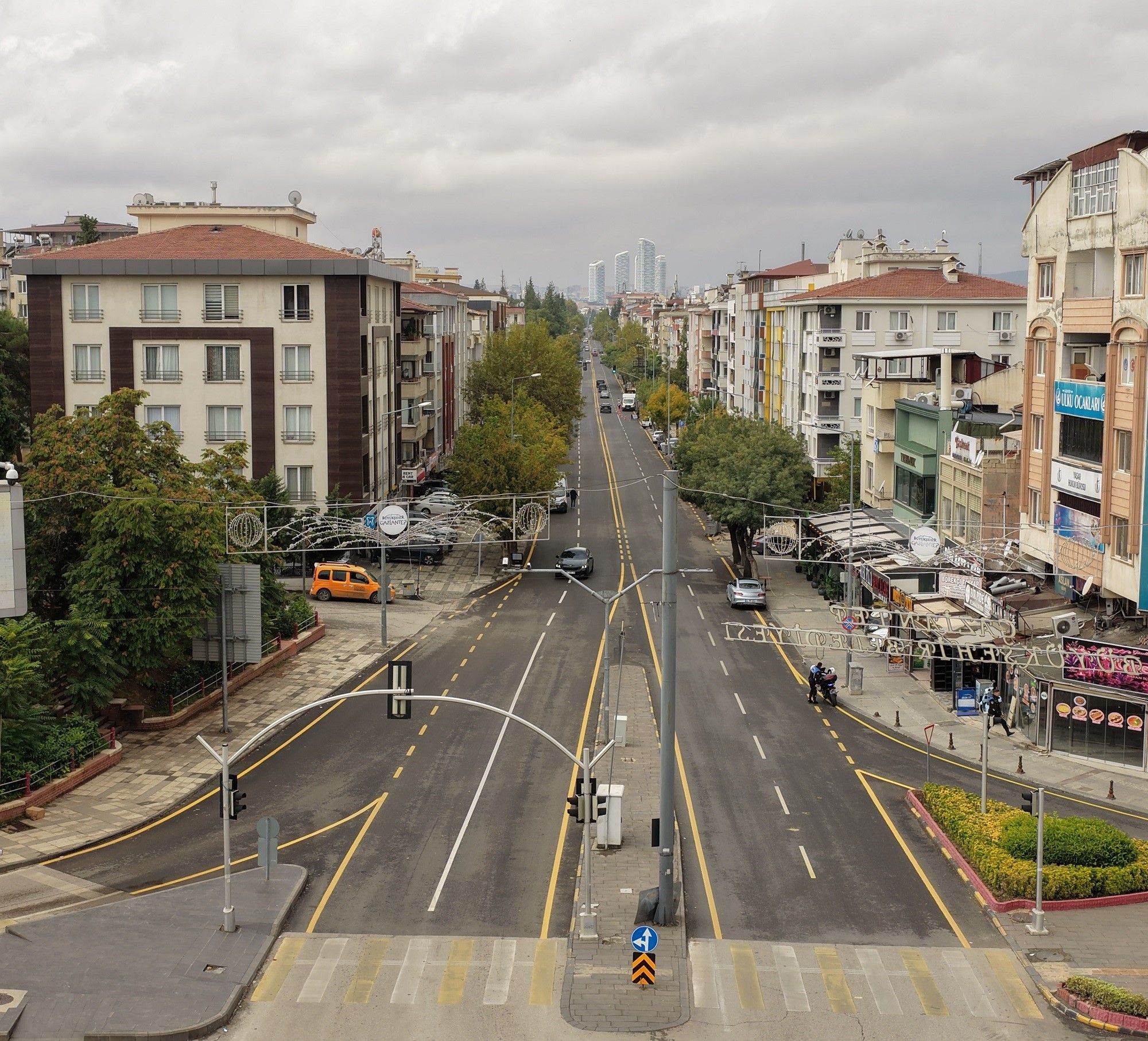A W810767 02