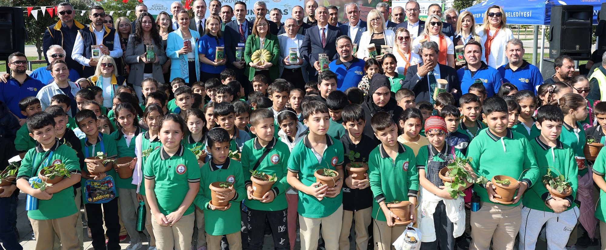 Gazi̇antep’te Geleceği̇n Tarimi Ata Tohumlariyla Fi̇li̇zleni̇yor! (1)